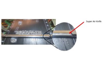 橡膠板製造商：以超級風刀取代鑽孔管的除水應用Replacing a Drilled Pipe for a Rubber Sheet Manufacturer