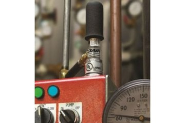 非危險區域吹排控制盤冷卻器可防止垃圾公司的製程中斷Non-Hazardous Purge Cabinet Coolers Prevent Process Disruptions for a Garbage Company